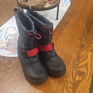 Northside 3m Thinsulate Kids Black and Red Winter Boots Size 1.